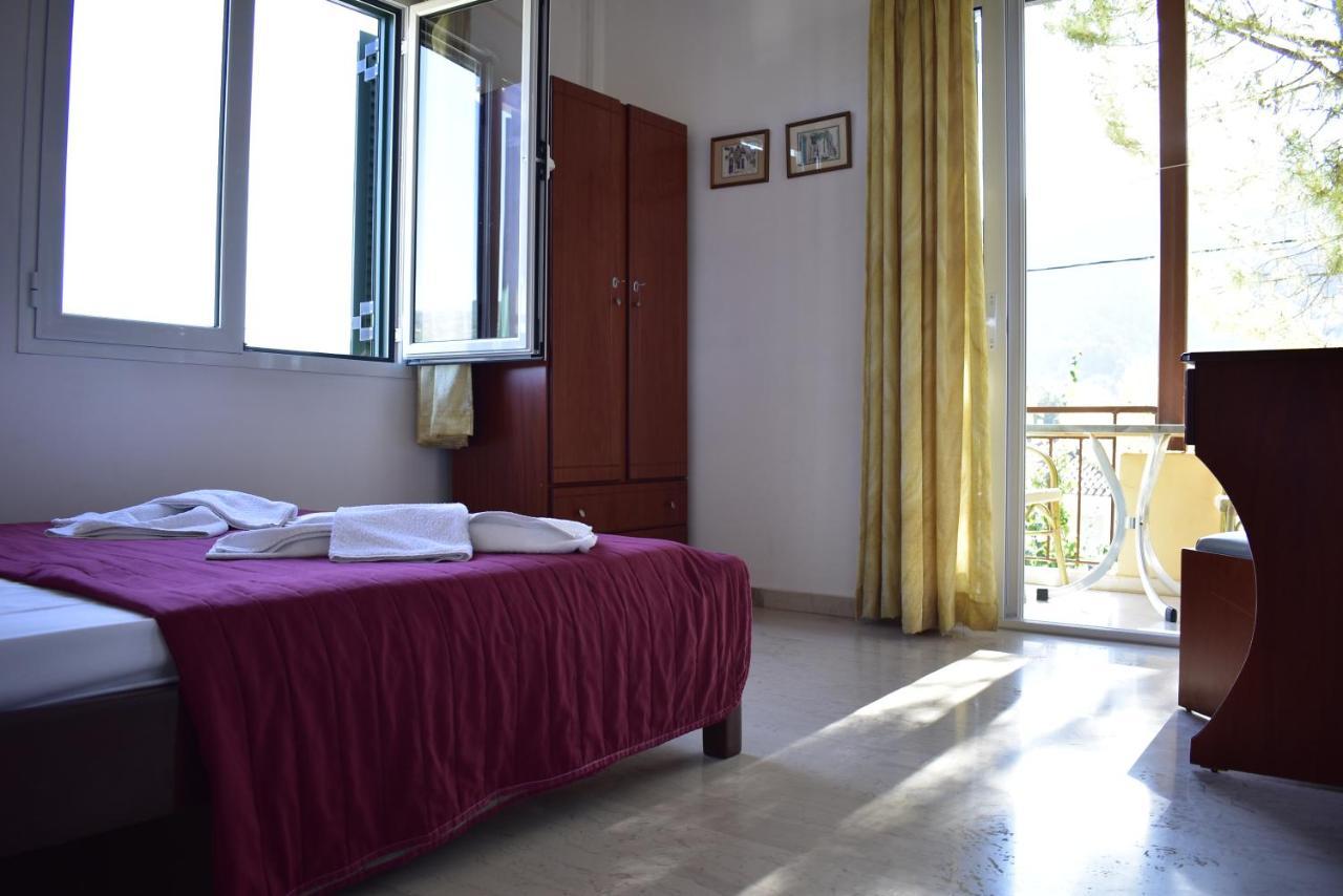 Michalis Place Apartments Vasilikí Extérieur photo