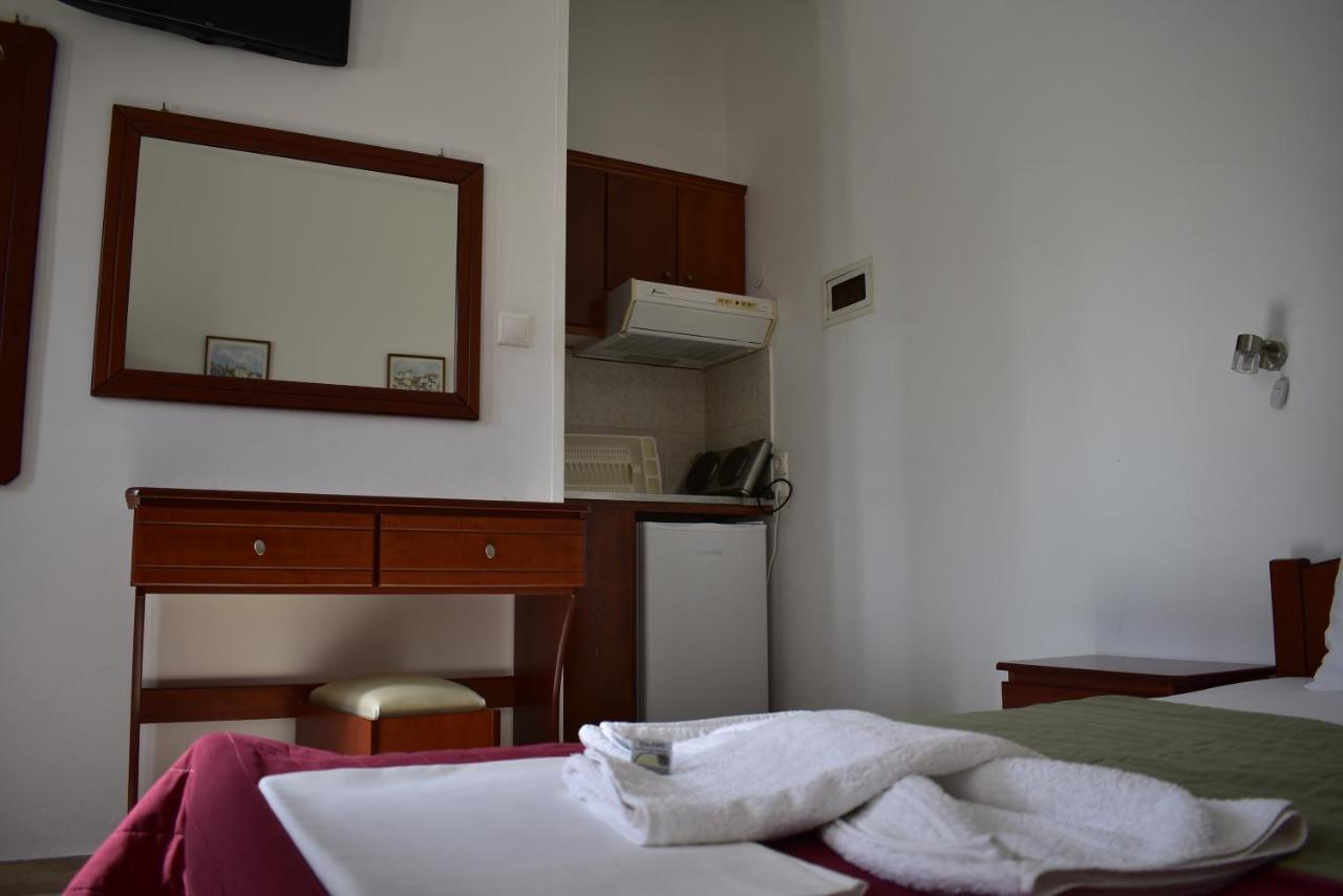 Michalis Place Apartments Vasilikí Extérieur photo
